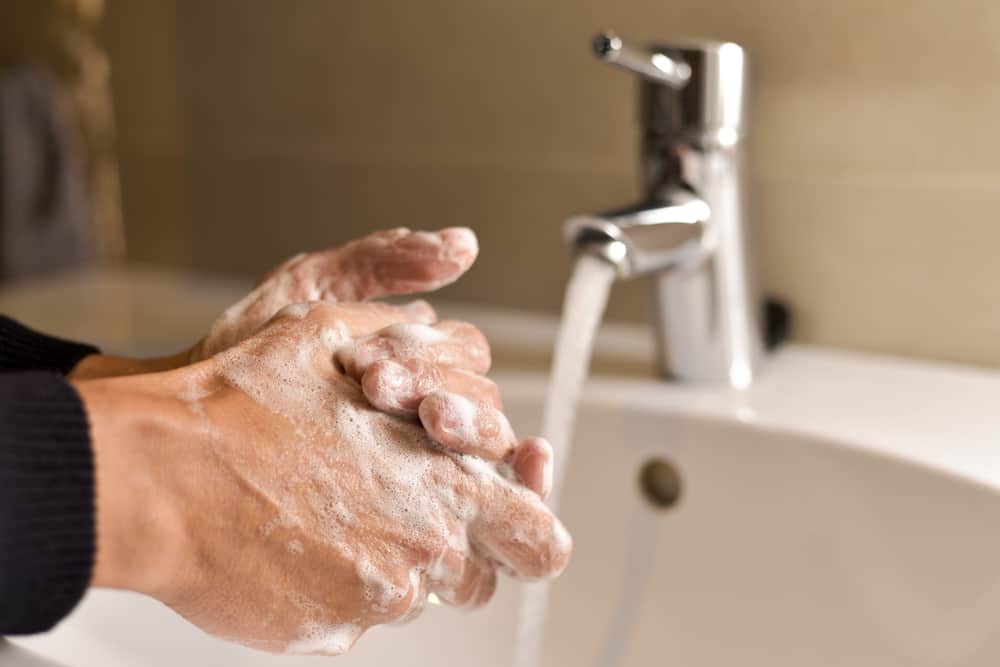 セックスの前に手を洗う